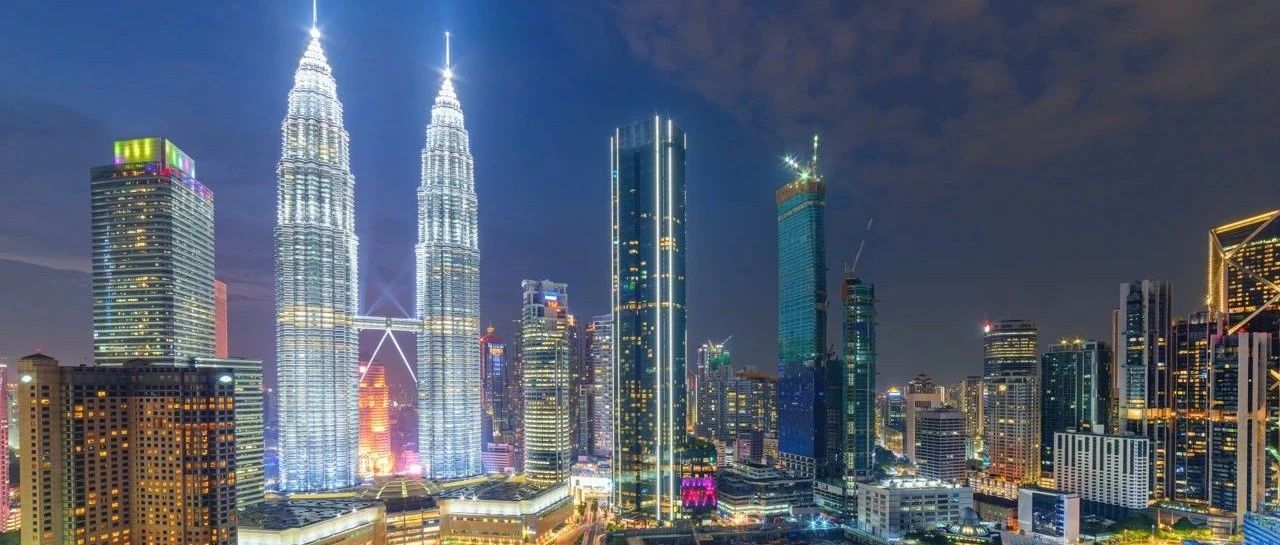 马来西亚风味美食来了!脆皮奶油泡芙、辣木咖啡、金菠萝塔球、凤尾鱼辣酱…更多南洋风味等你来解锁~